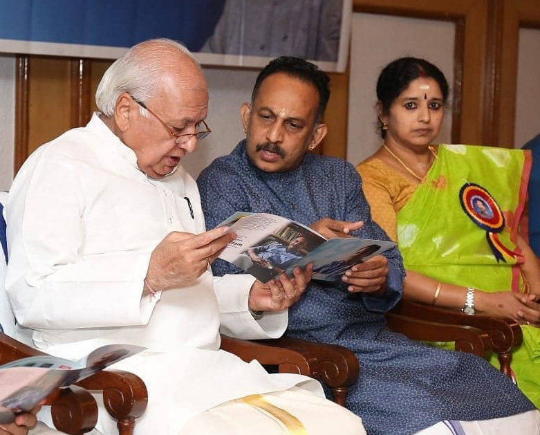 Acharyasri with Hon. Kerala Governor Sri. Arif Mohammad Khan